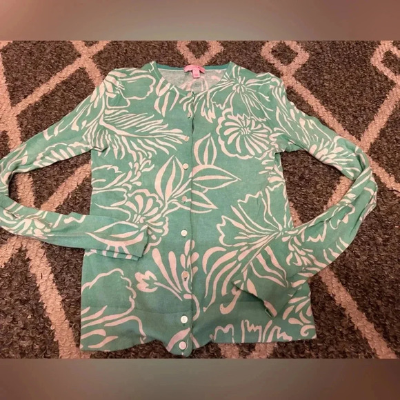 Lilly Pulitzer Cardigan - Picture 1 of 4